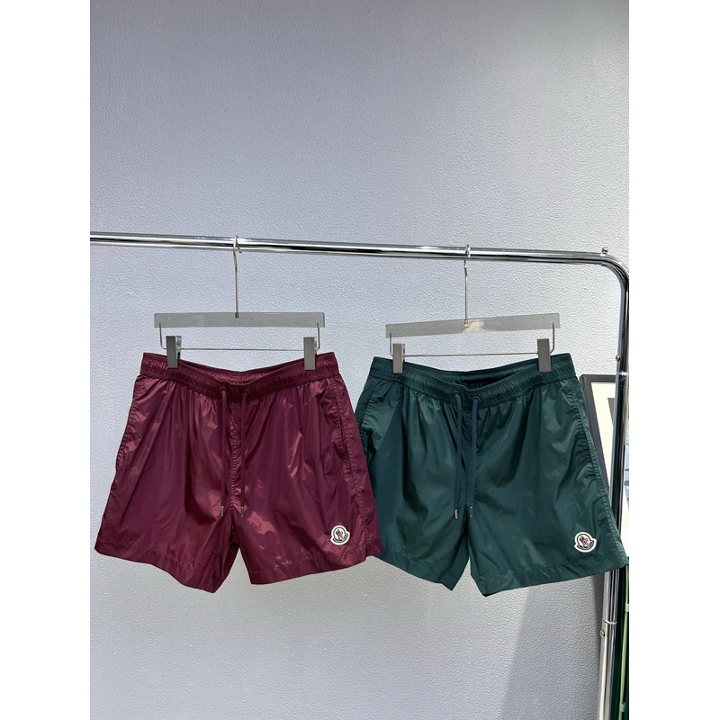 全新未使用Moncler盟可睐 2C00003 新配色男士亮色沙滩休闲短裤