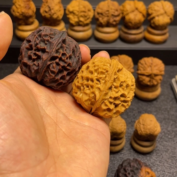 啊***呱文玩核桃吊坠F牡丹
