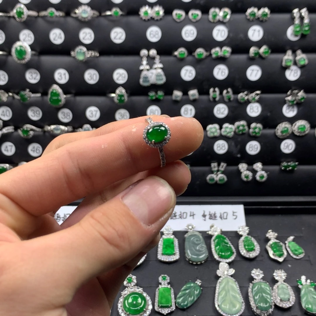 l***n翡翠银S925镶嵌戒指