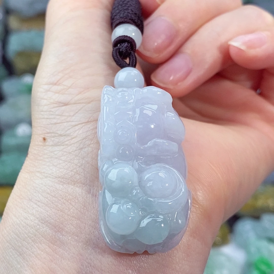 颈饰未镶嵌翡翠天然