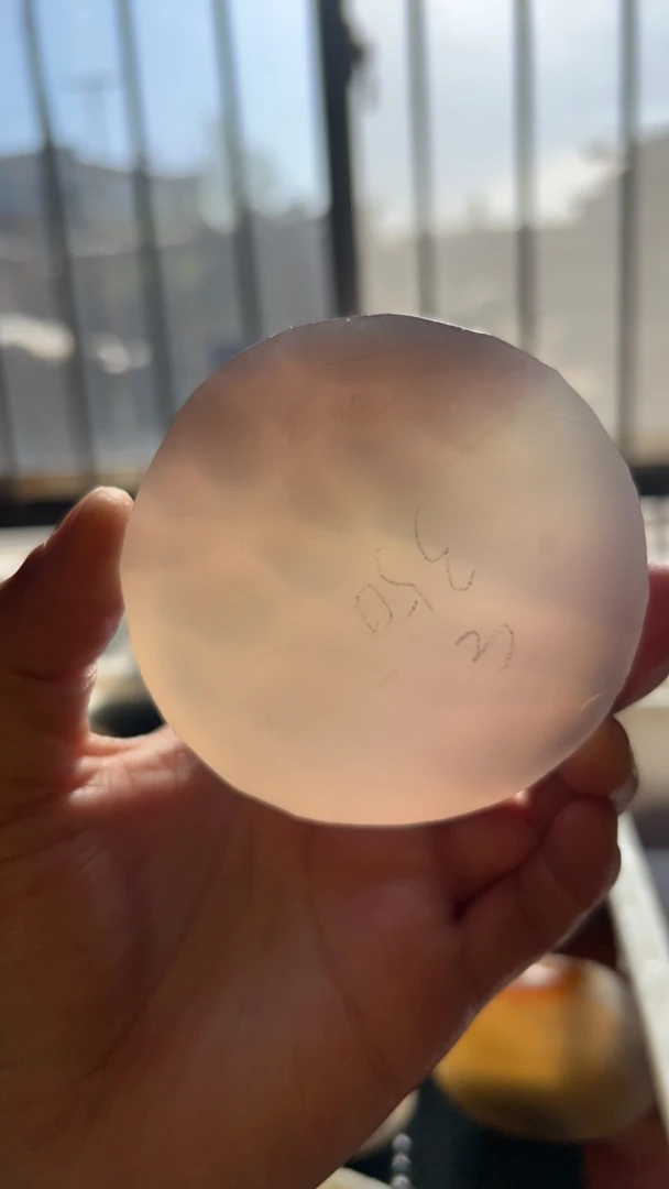 宁蒙60圈口玛瑙手镯定制