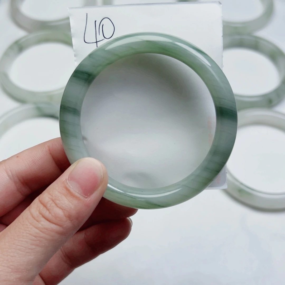 石英质玉手镯未镶嵌花*悦