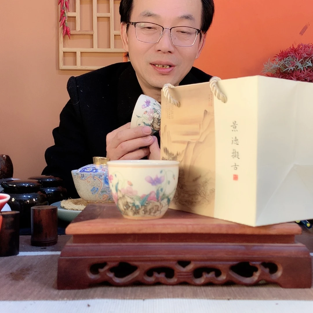 陶瓷234445567777546788