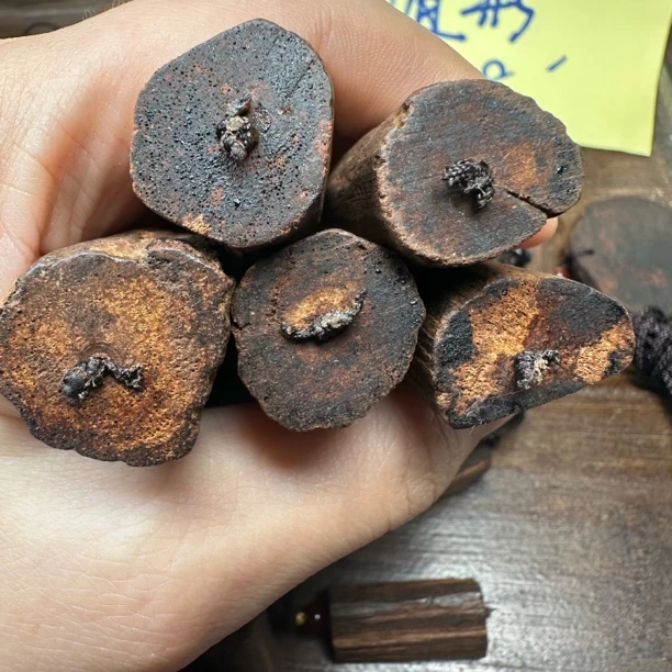 降真香随行原木多样性发其一