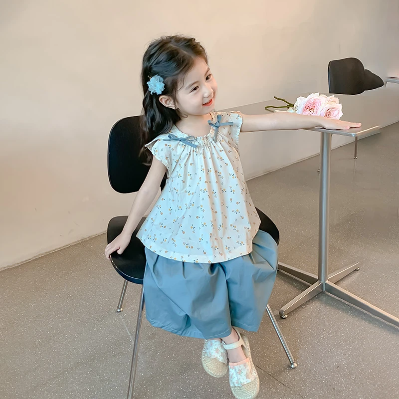 女童夏季套装2025新款洋气女宝宝碎花无袖时髦儿童夏装小女孩衣服