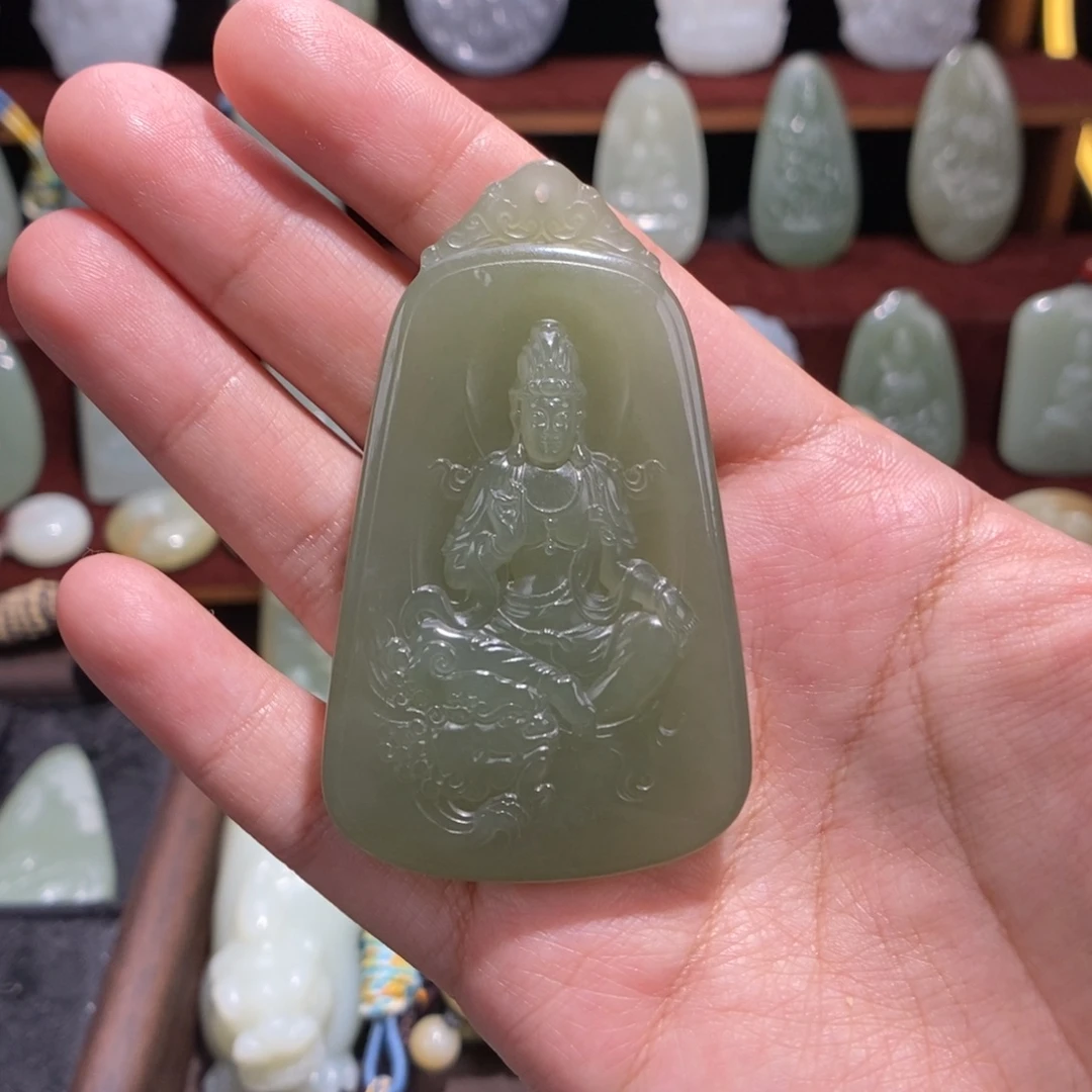 和田玉（糖玉）未镶嵌颈饰