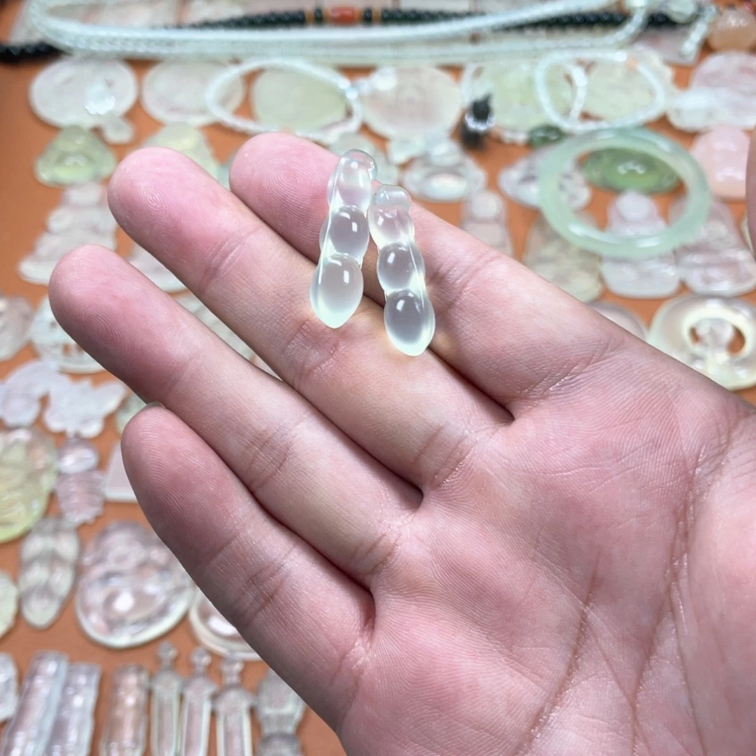 安****蛇纹石玉未镶嵌多样性随机发一