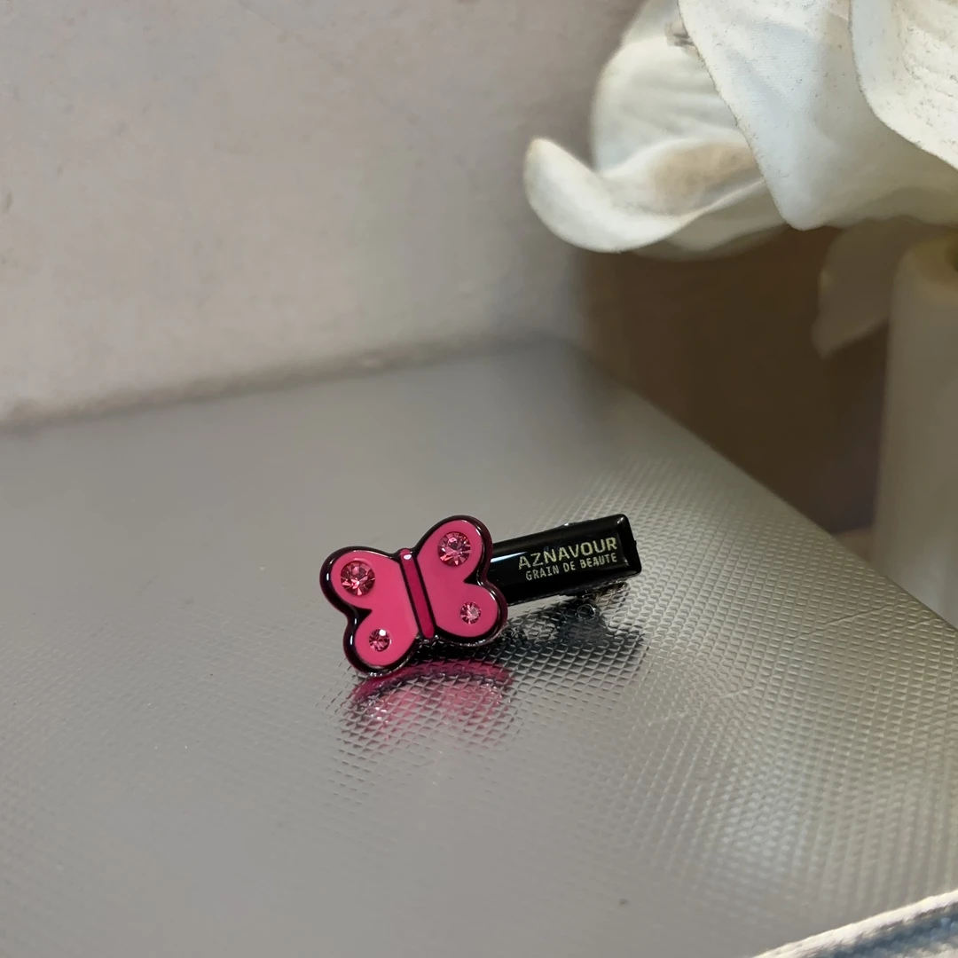 东大门蝴蝶发夹Y109