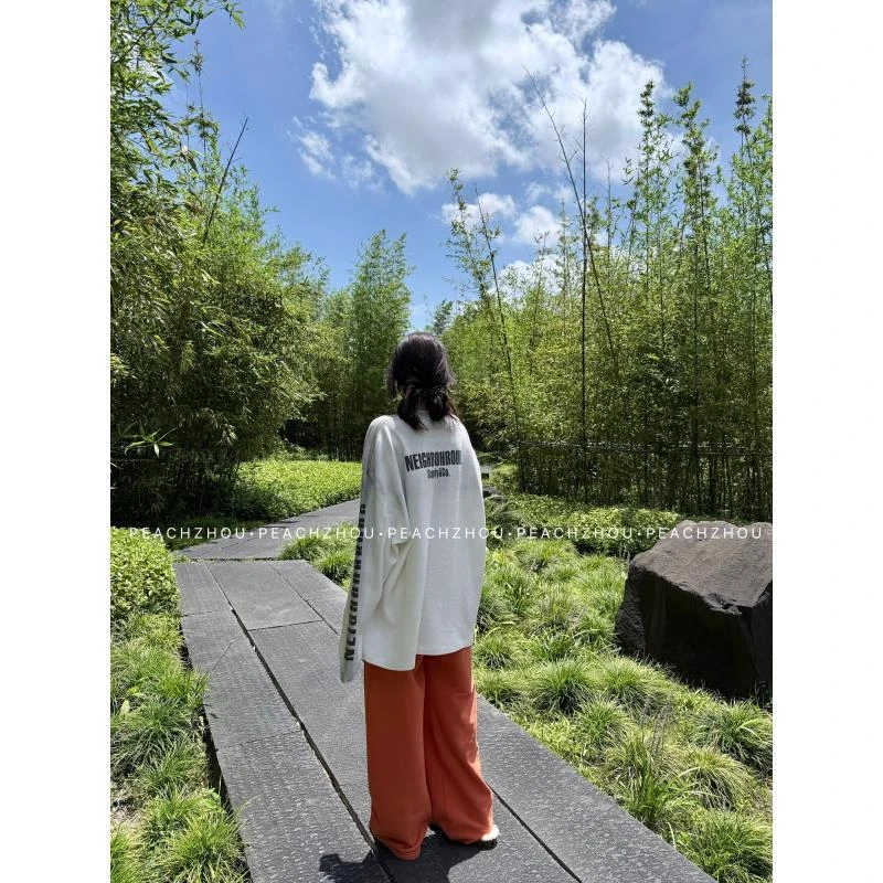 『PEACHZHOU』华夫格做旧字母印花落肩宽松圆领长袖休闲男友风T恤