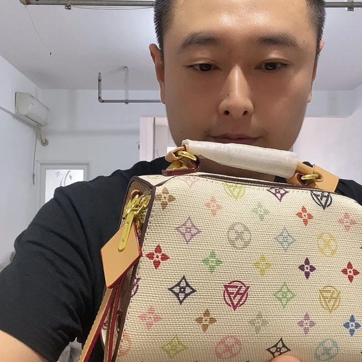 蚕丝驴皮（革）山羊皮（革）