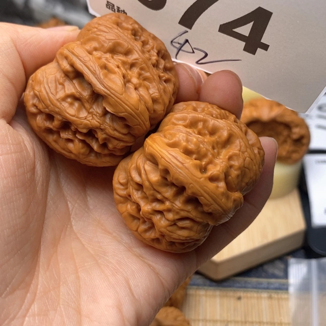 文玩核桃把件674号42元宝