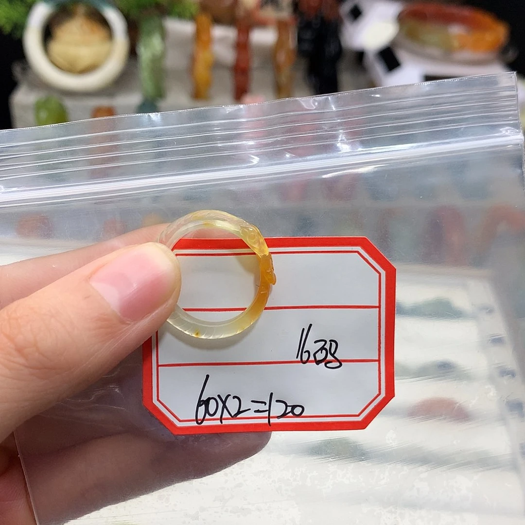 蛇纹石玉未镶嵌手镯爱****起