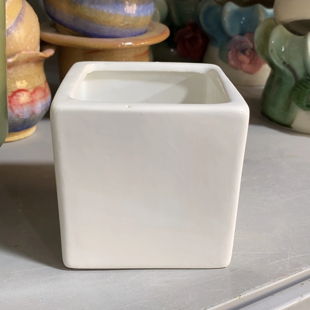 摆件陶陶盆有孔 瑕疵介意勿拍