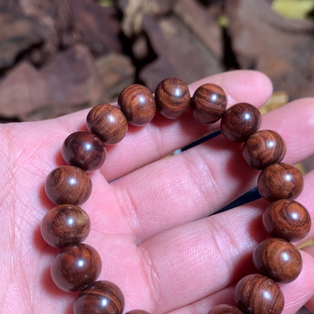 T***谭黄花梨/降香黄檀手串回血的海南黄花梨老料