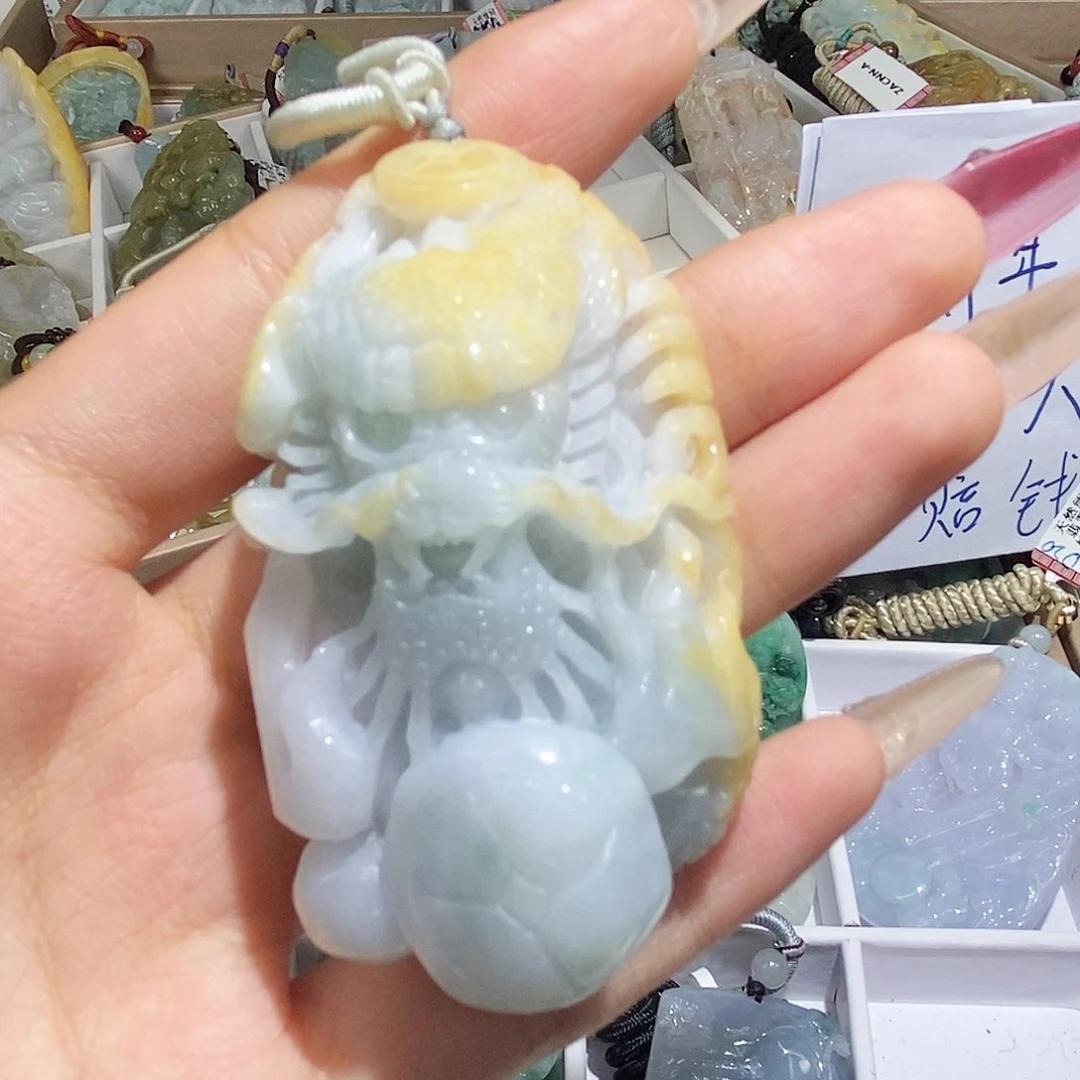 翡翠颈饰未镶嵌天然