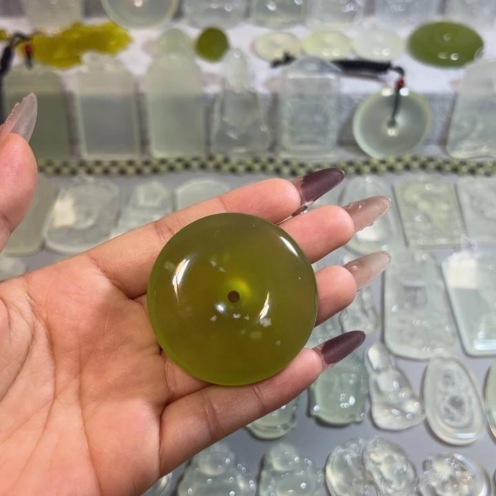 岫玉未镶嵌岫玉绿冰挂件大平安扣