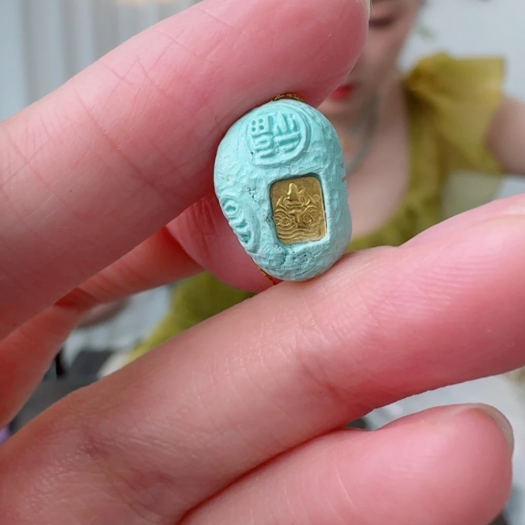 未镶嵌绿松石珠宝奇石