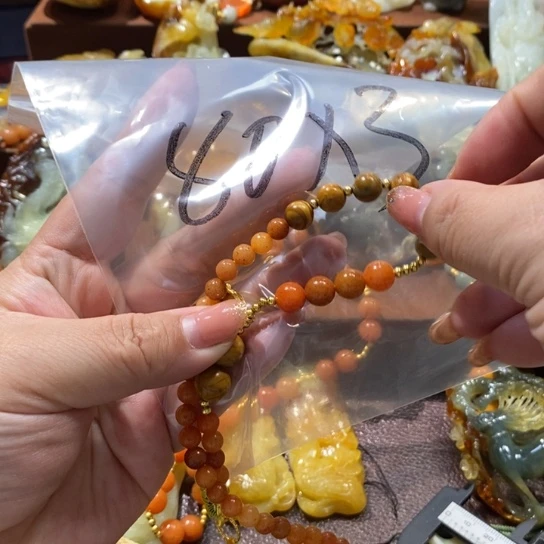 *****蛇纹石玉未镶嵌颈饰