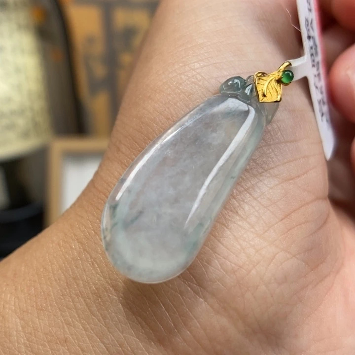 【闪购商品】颈饰18K金镶嵌翡翠76