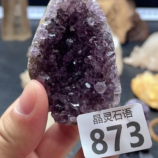 未镶嵌水晶大型摆件（非配饰）