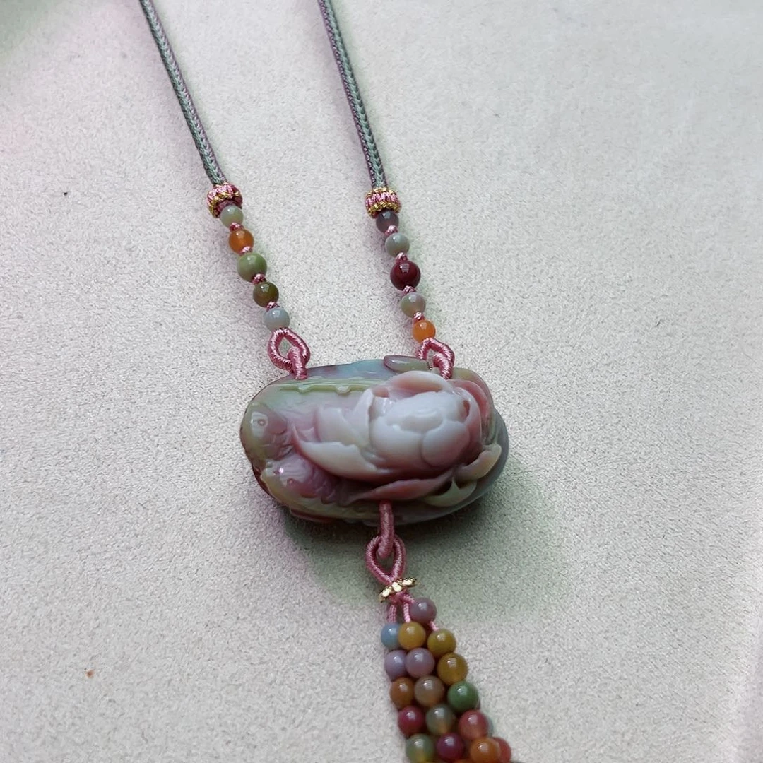 定制石英质玉盐源未镶嵌