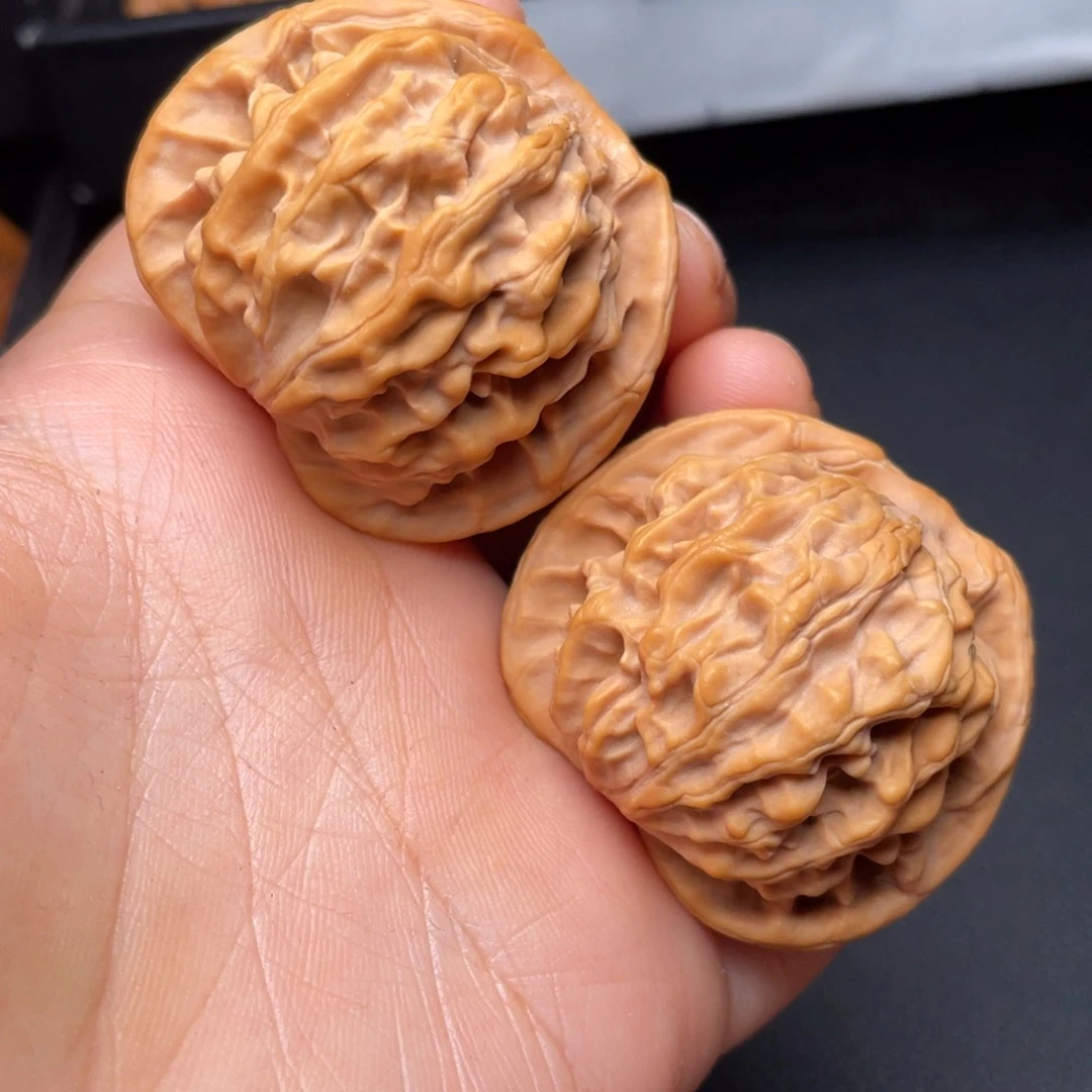 秦岭山脉文玩核桃