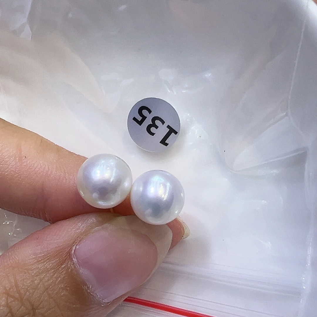 淡水珍珠银S925镶嵌耳饰