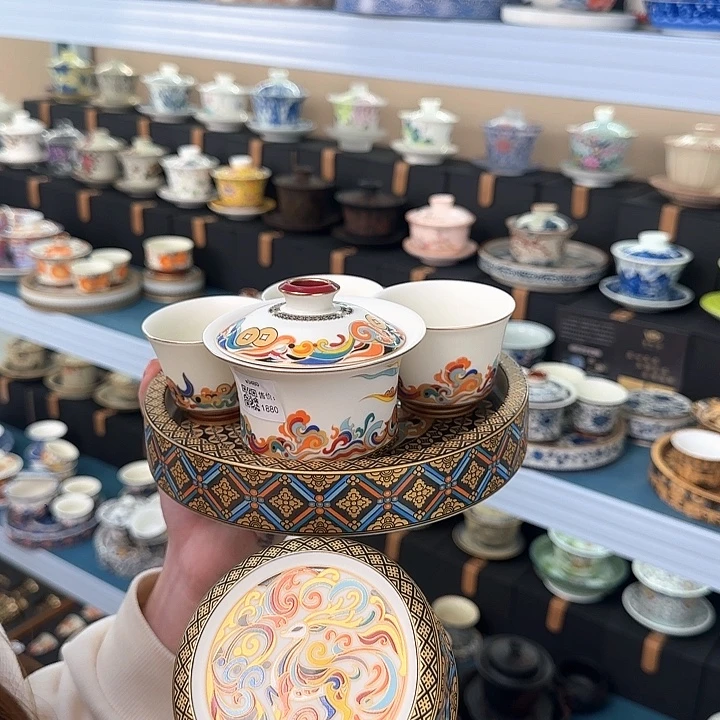 当代艺术家辞典丛