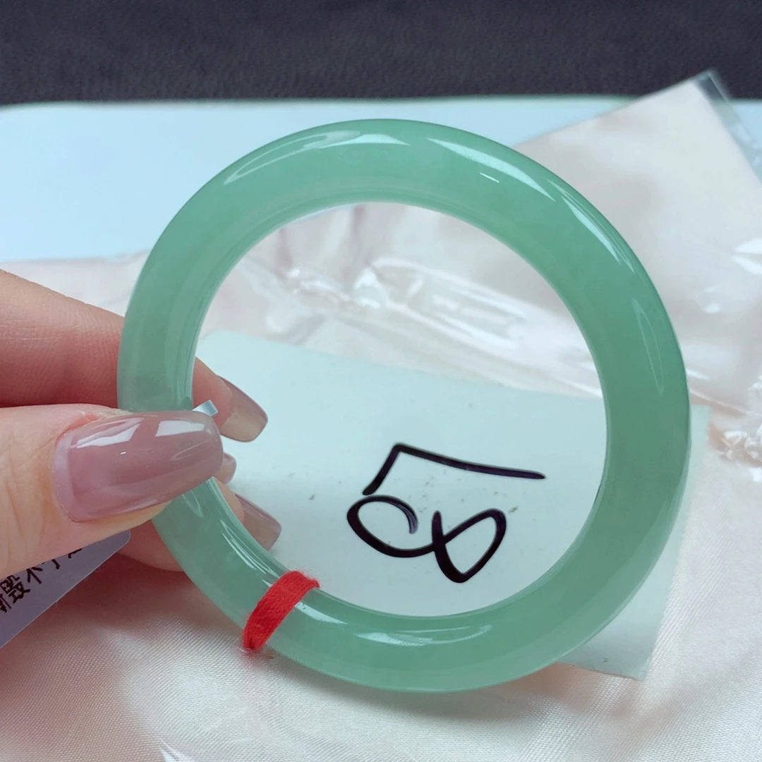 翡翠手镯未镶嵌手镯53