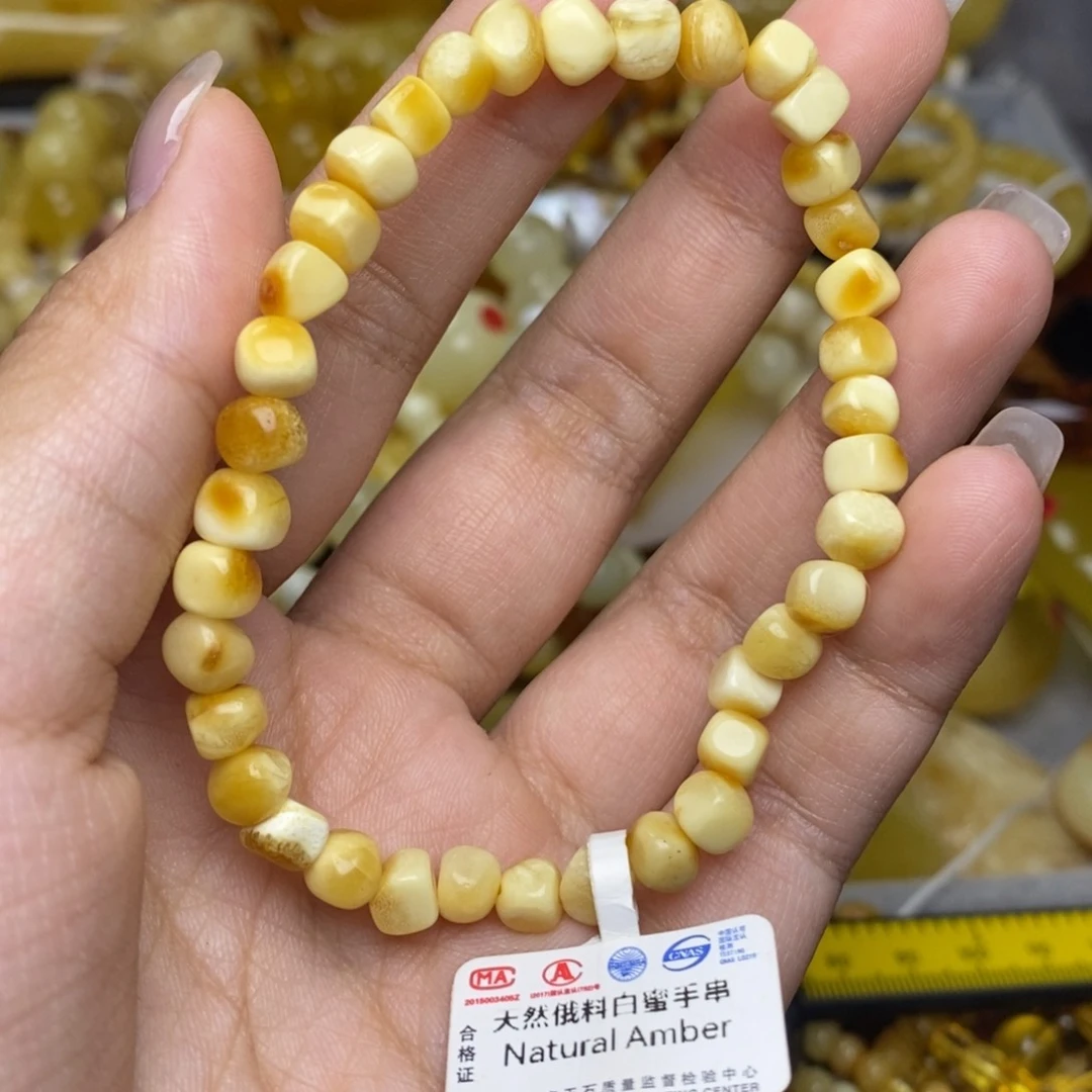 未镶嵌琥珀珠宝奇石