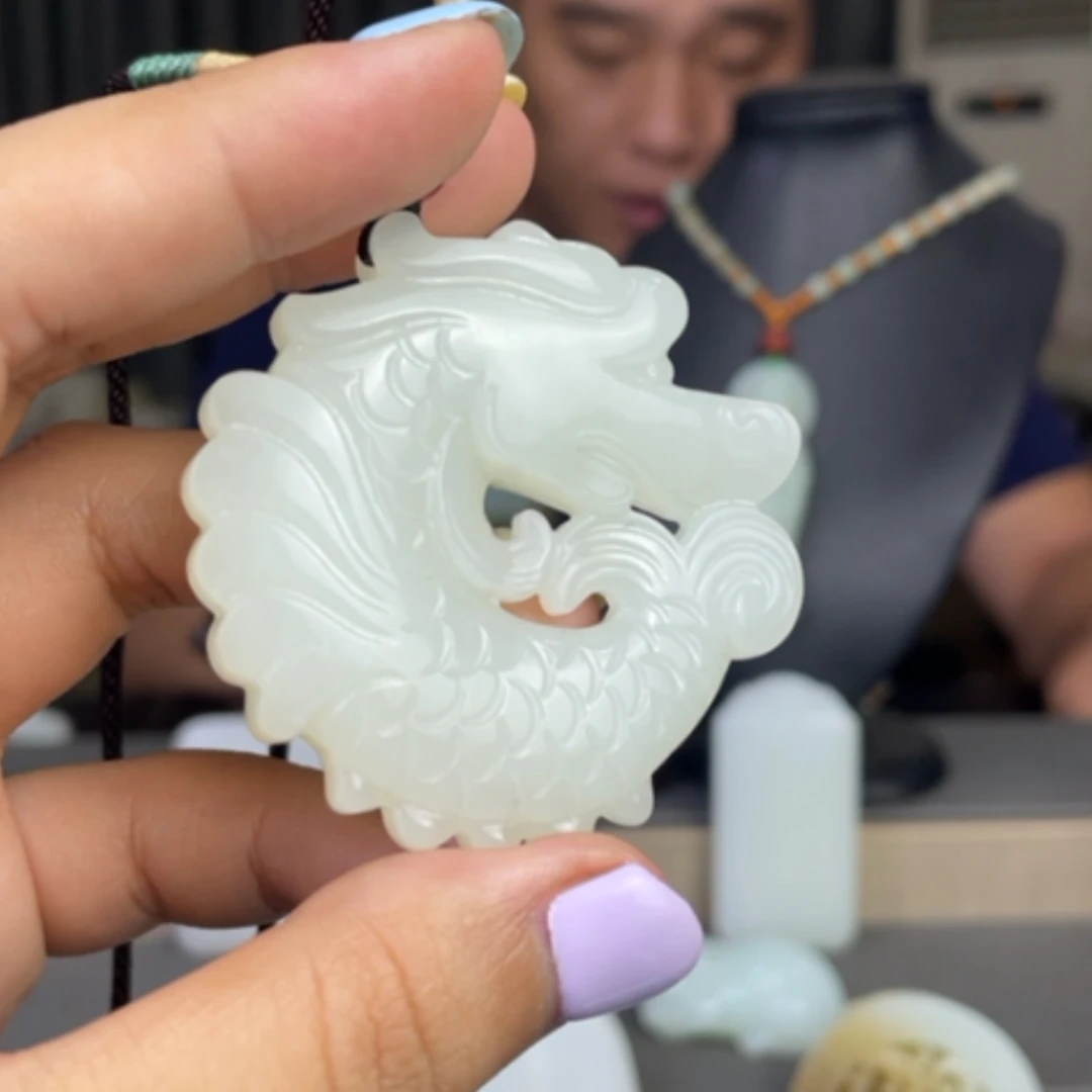 【闪购商品】和田玉未镶嵌颈饰