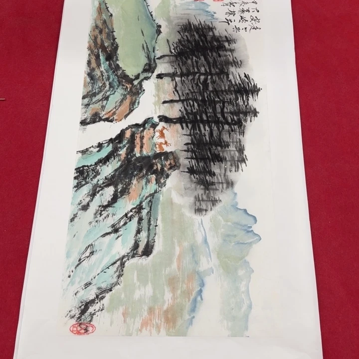 国画花鸟等图案为主的