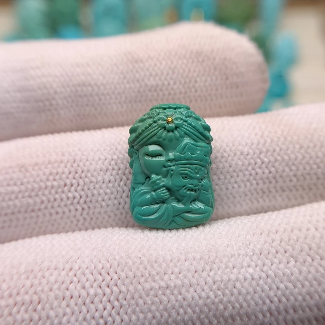 绿松石配饰未镶嵌