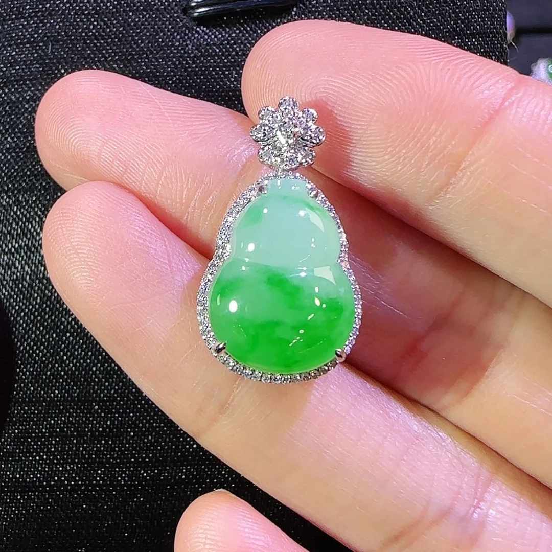 翡翠18K金镶嵌吊坠(不含链)