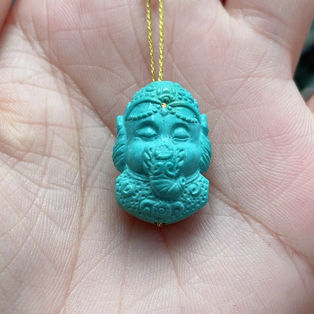 绿松石未镶嵌颈饰