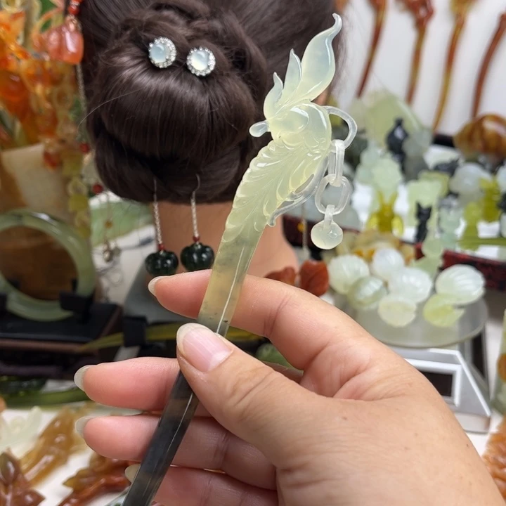 小***猫蛇纹石玉未镶嵌岫玉发簪