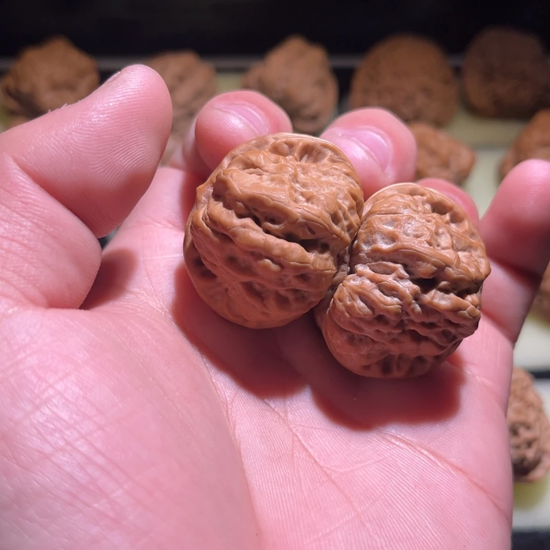 喝***茶文玩核桃吊坠蛤蟆j