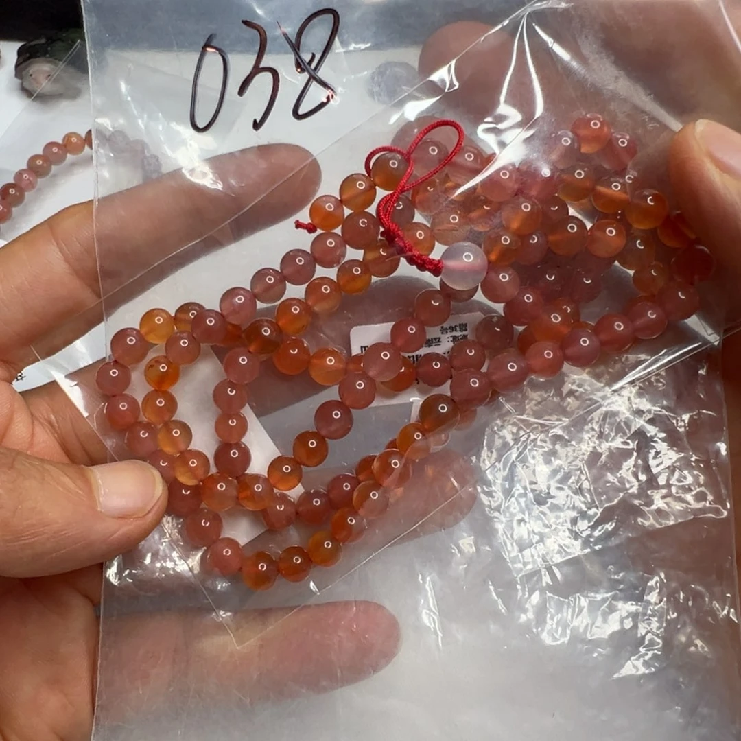南红玛瑙多圈未镶嵌038