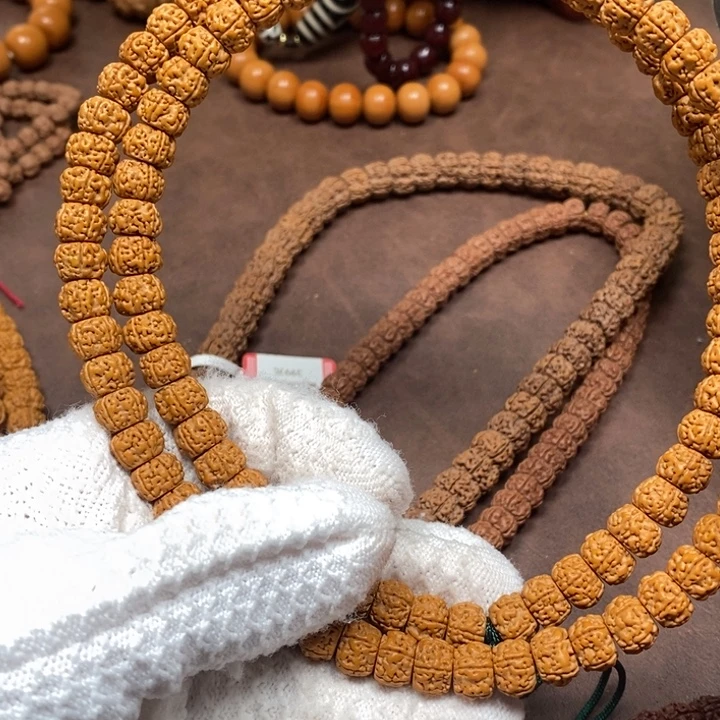 兔***大吊坠金刚菩提二代龙