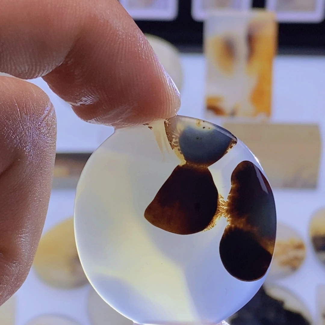 玛瑙/玉髓未镶嵌吊坠(不含链)520