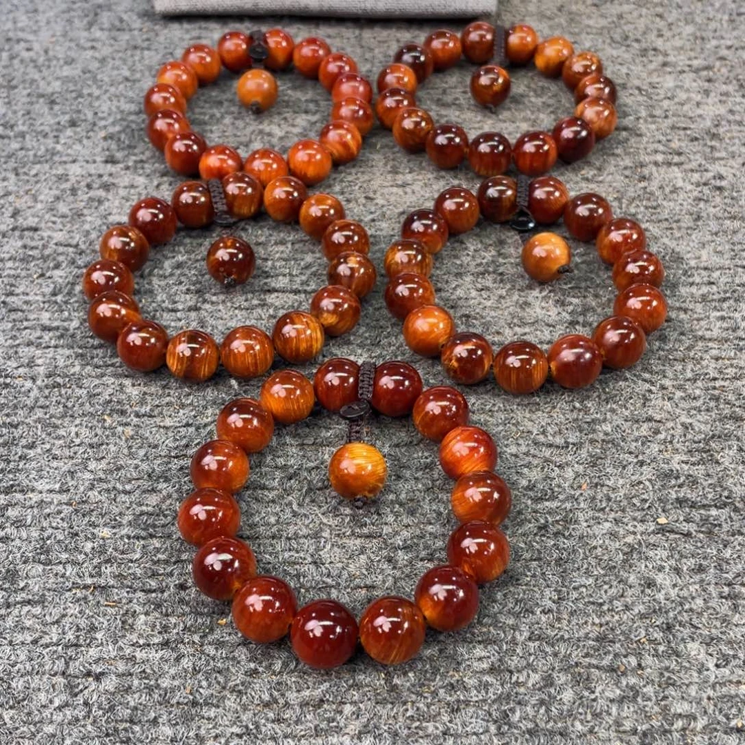 柏木（崖柏）神品，1.5玉化果冻神品红，甜奶香