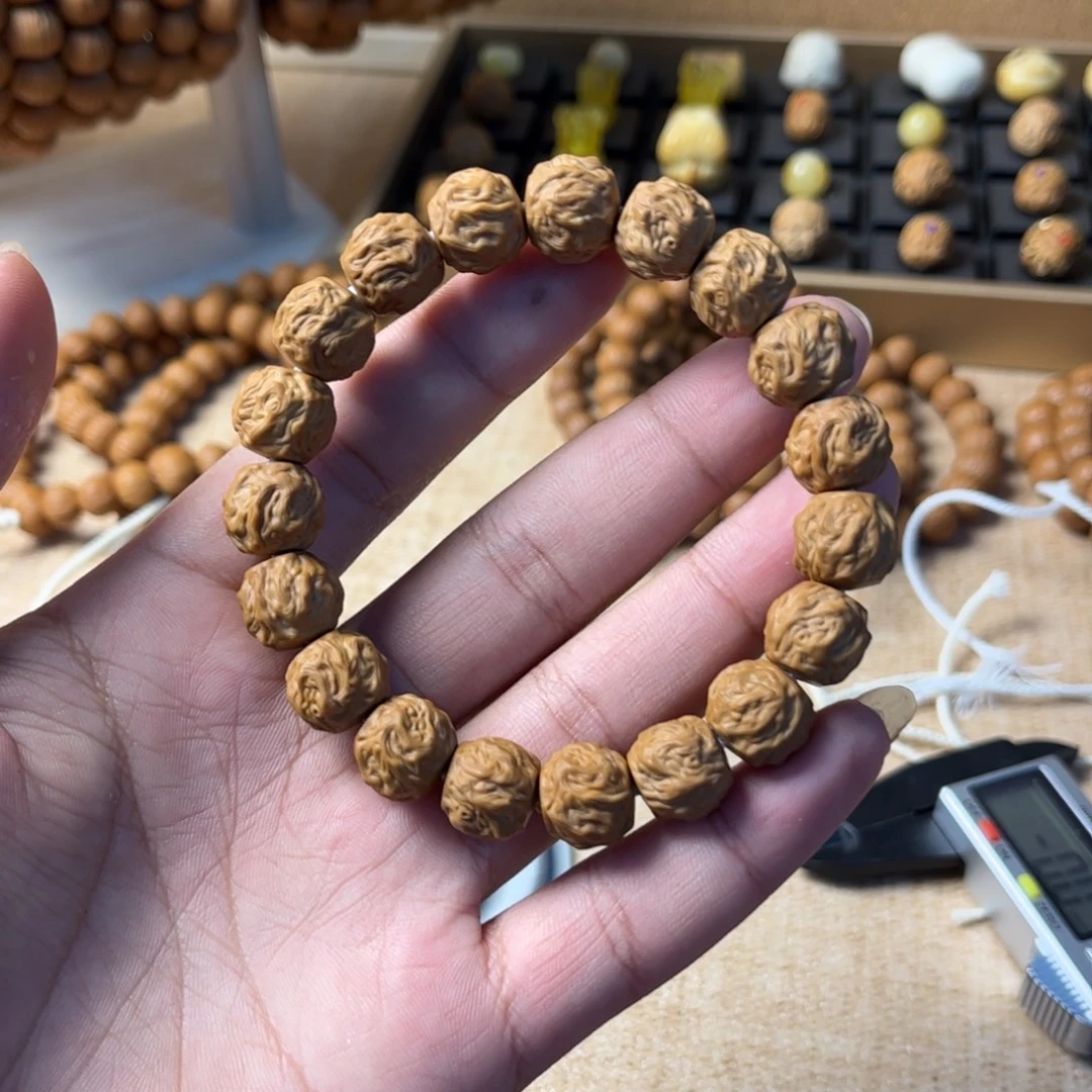 沉***慧把件猴头核桃龙蛇13手串全品无暇无药