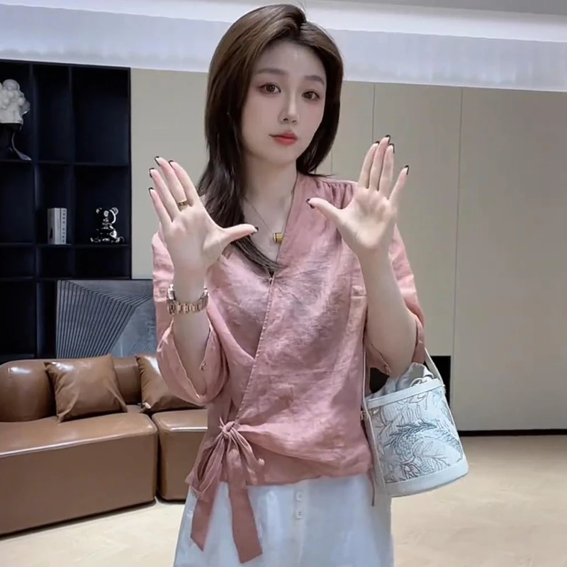 韩系温柔粉色绑带v领长袖衬衫女早秋气质修身显瘦超好看小衫上衣