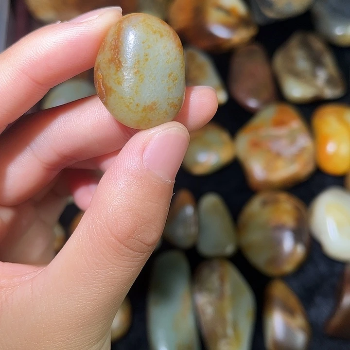 和田玉（糖玉）未镶嵌挂件14g