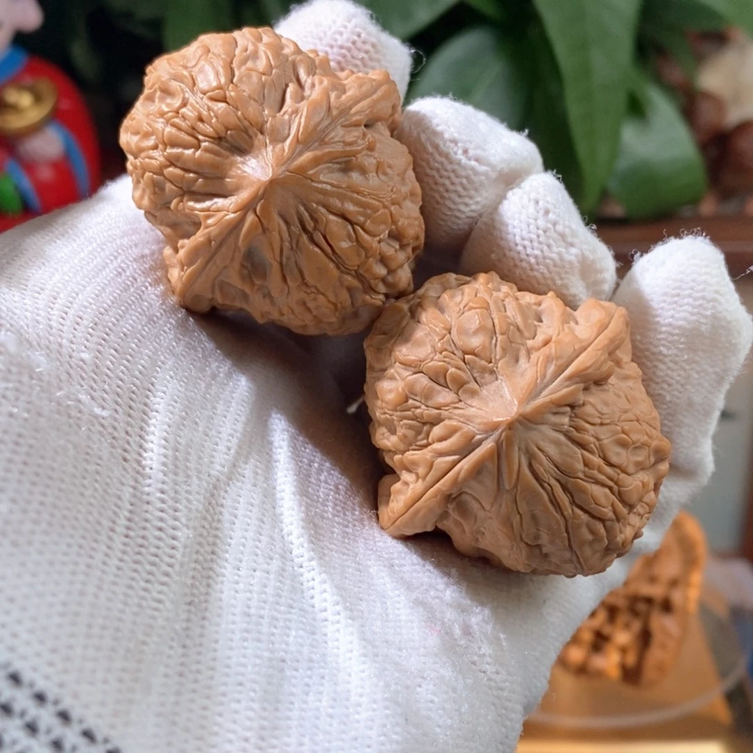 文玩核桃吊坠团圆