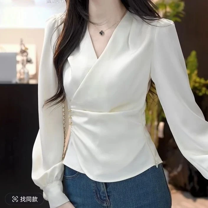 衬衫女2025春夏新款时尚法式减龄设计感气质小衫洋气别致褶皱上衣