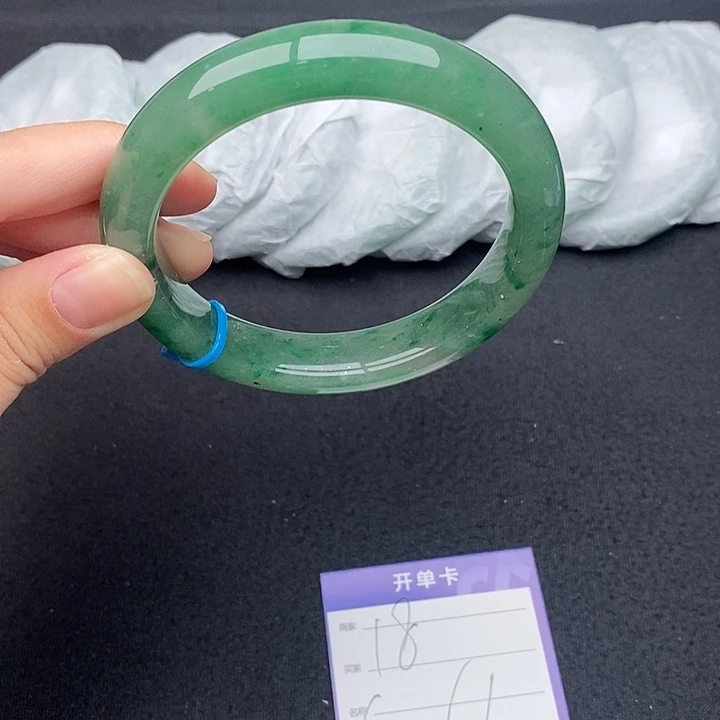 竹牌天然A货非洲翠手镯18