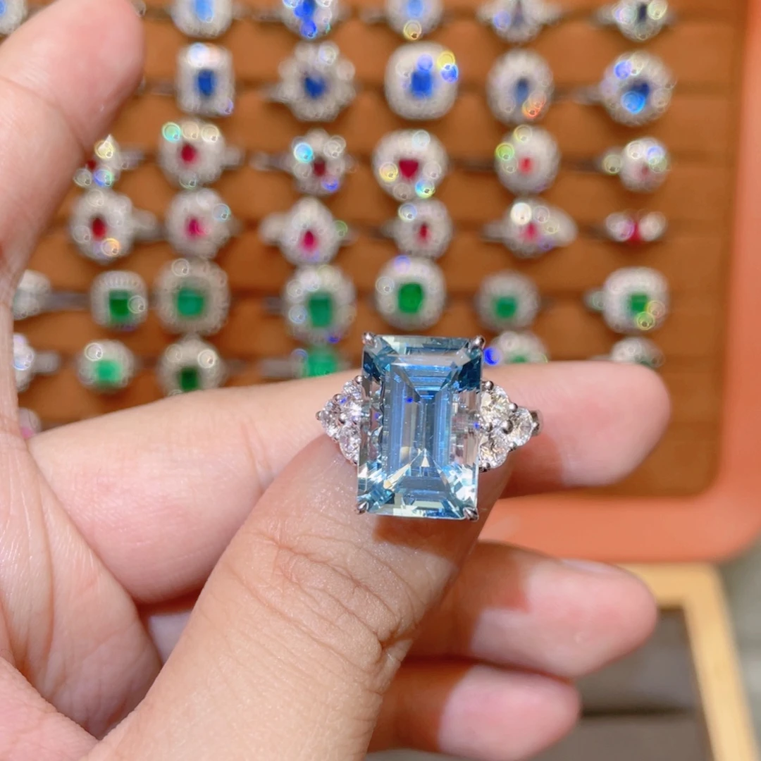 仙***仙戒指海蓝宝石18K金镶嵌7.9ct