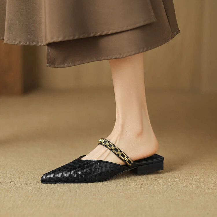 2cm/2025夏季新款平底编织牛皮尖头凉鞋女包头低跟外穿拖鞋真