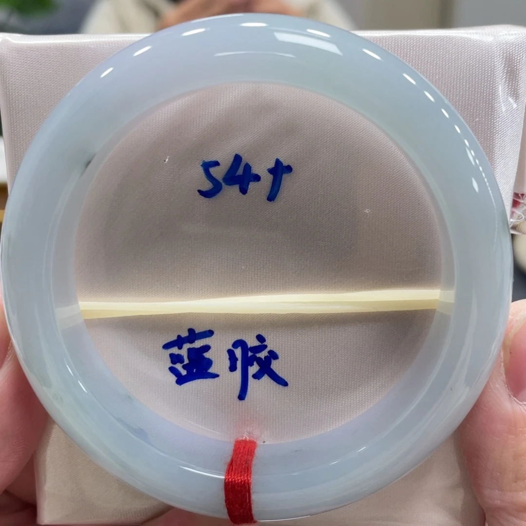 翡翠未镶嵌手镯翡翠